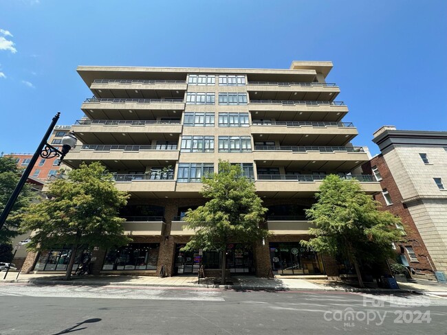 Photo - 21 Battery Park Ave Condo Unit 307