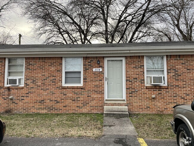 Building Photo - 201 White Oak St Unit A Rental