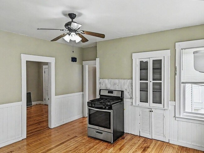 Photo - 41 Everard St Unit 3