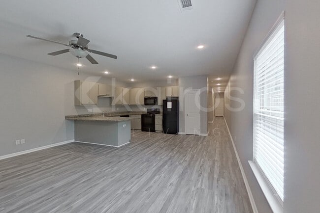 Photo - 2009 Wilson Rd