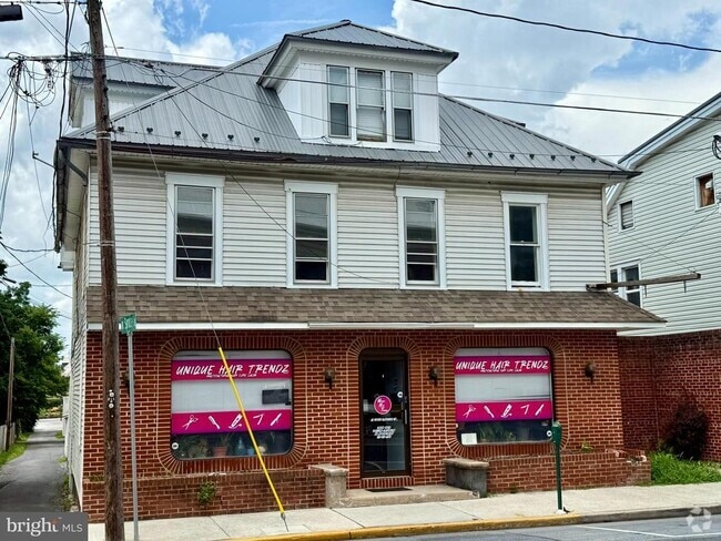 Building Photo - 23 S Carlisle St Unit 201 Rental
