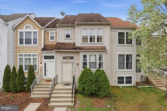 Photo - 459 Virginia Ave