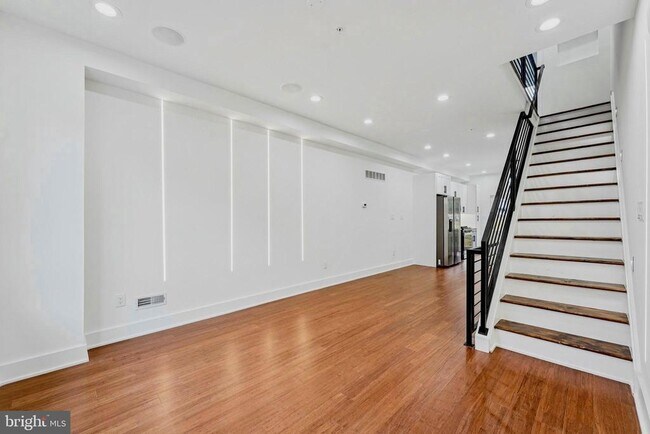 Photo - 2602 Earp St