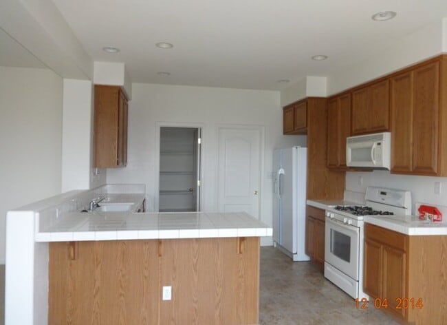 Photo - 2026 La Rabyn Way