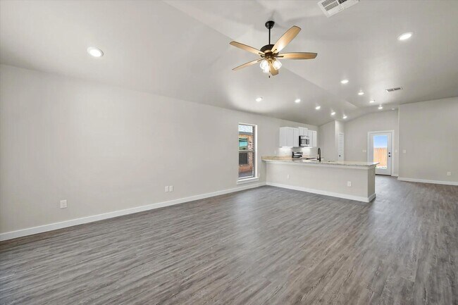 Photo - 3520 Turner Ave