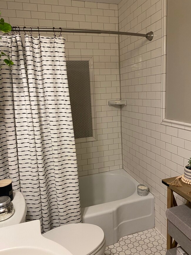 Photo - 2628 Union Ave