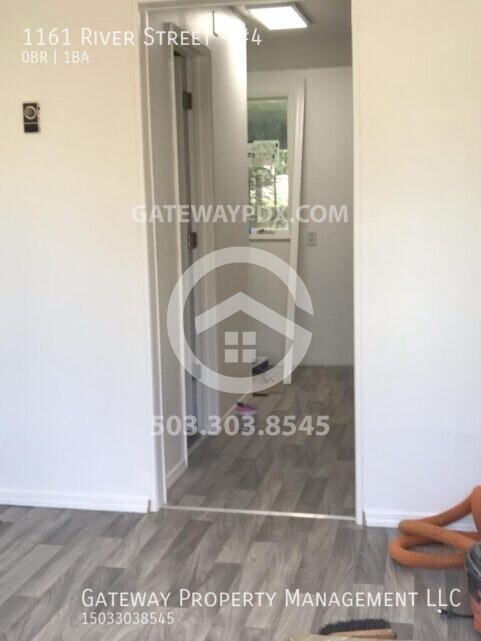 Photo - 1161 River St