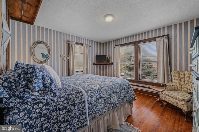 Photo - 184 Wilkes St