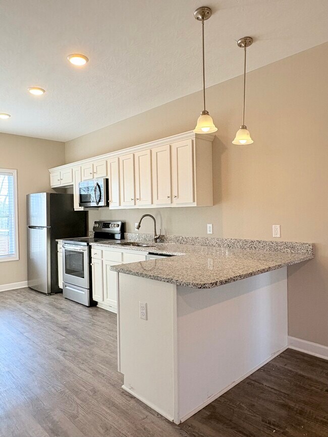 Photo - 258 Spring Creek Ave Unit B