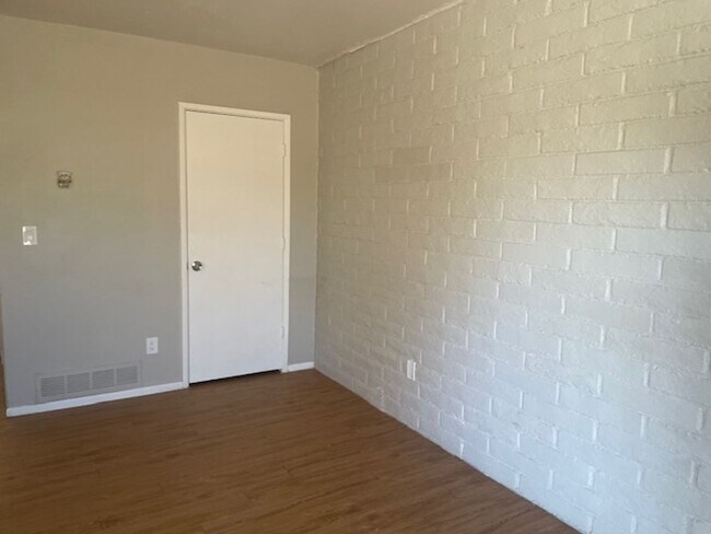 Photo - Presidio3727-31 Unidad Presidio3727