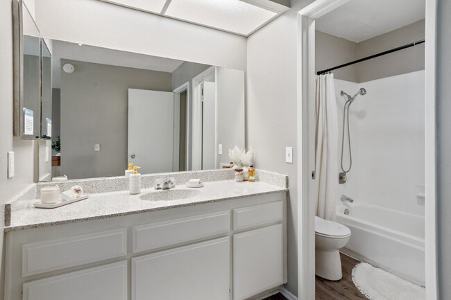 Photo - Campus Crossings at Riverside Apartments