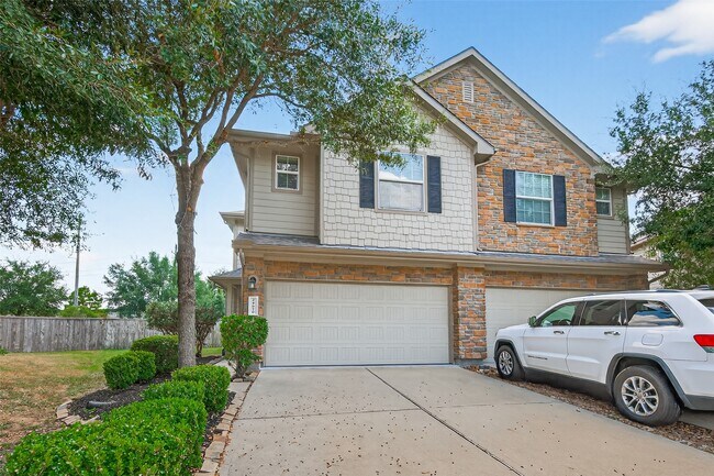 Photo - 24670 Folkstone Cir