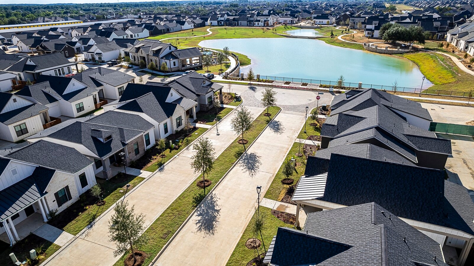 Photo - 18110 Bluegrass Pk Ln