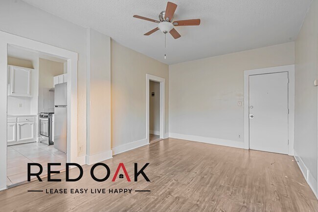 Photo - Wonderful, Bright Three Bedroom with a Spa... Unidad 5