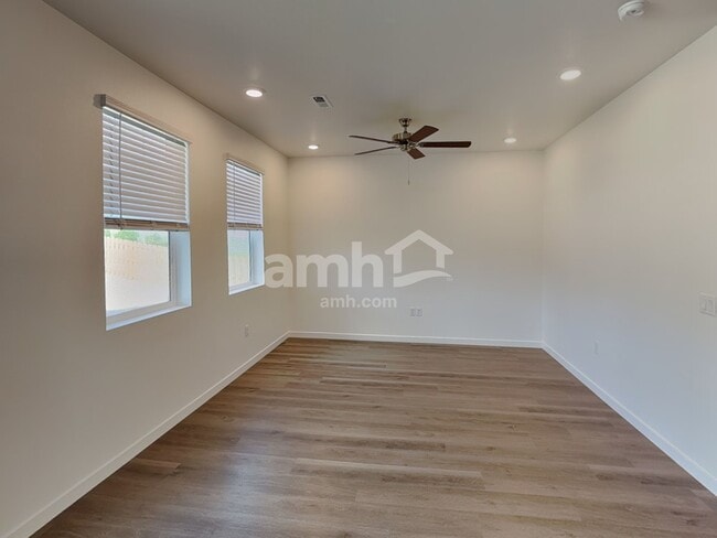 Photo - 26172 E Calhoun Pl