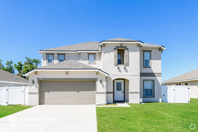 Building Photo - Modern 4-Bedroom Home with Private Pool