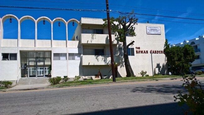 11551 Ohio Avenue - 11551 Ohio Ave Unidad 16