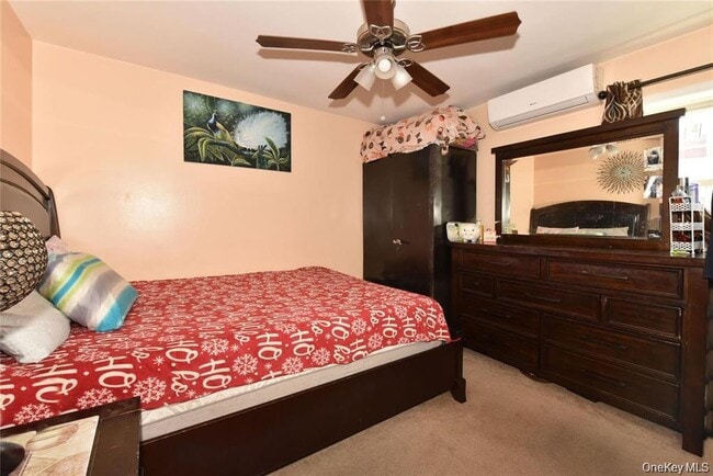 Photo - 542 E Meadow Ave