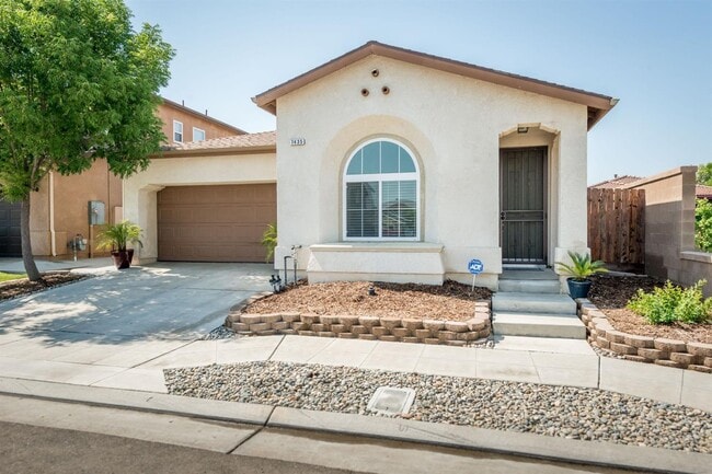 Photo - 7435 E Robinson Ave Casa