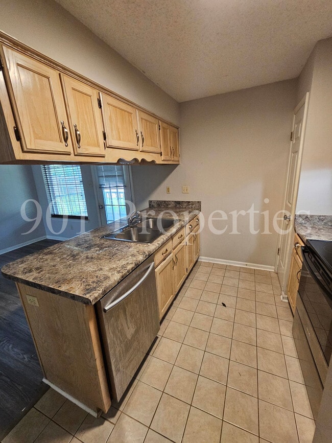 Photo - 3690 Sunrise Ridge Dr