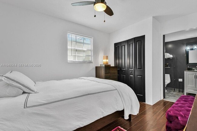 Photo - 4722 SW 5th St