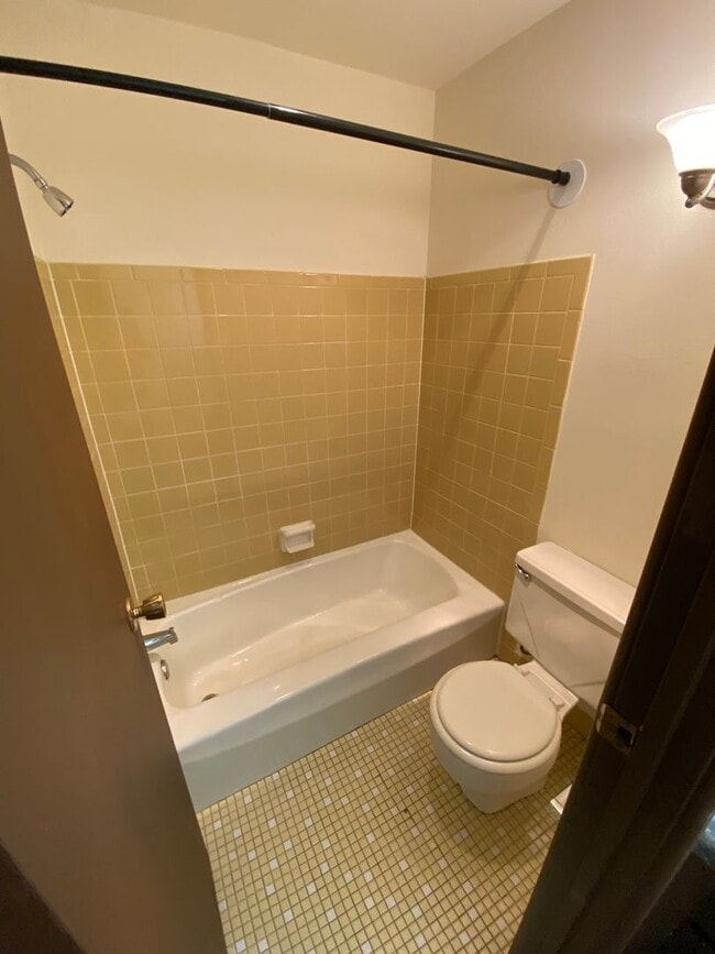 Photo - Village Apartments (St. Pt.)