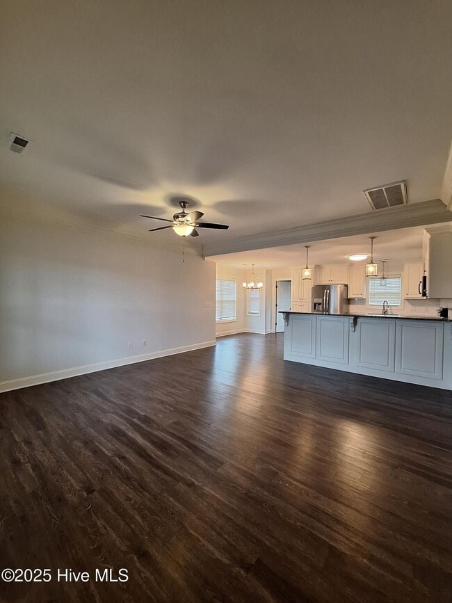 Photo - 1512 Penncross Dr