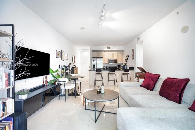 Photo - 79 SW 12th St Unit 2908-S