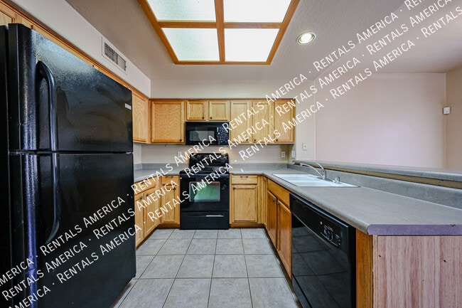 Photo - 10060 E Capri Ave