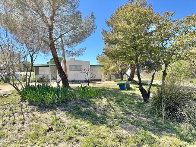 Photo - 1490 N John Adams St