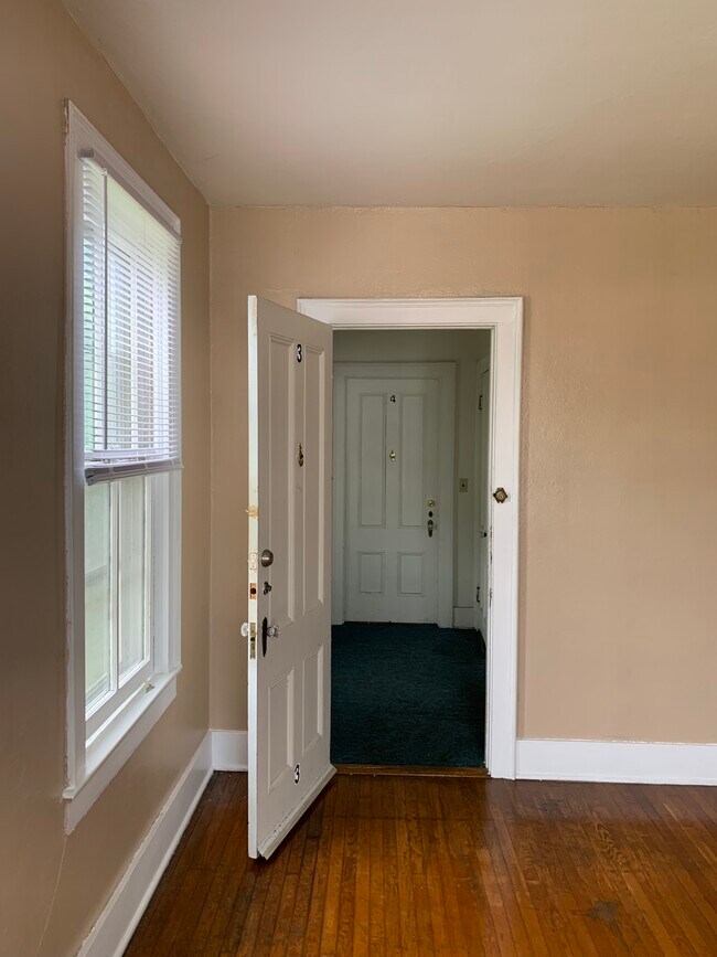 Photo - 223 Main St Unidad 202