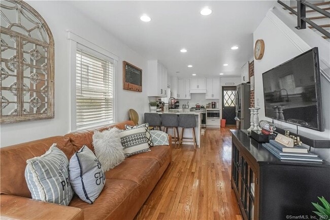 Photo - 120 Englewood Ave