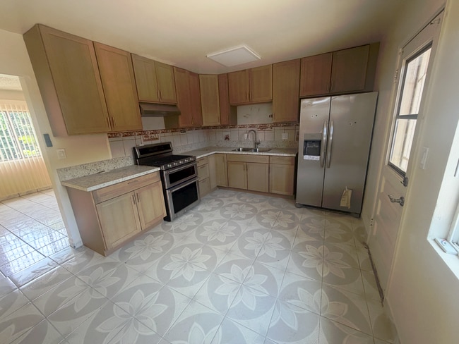 Photo - 44 Oaklawn Ave
