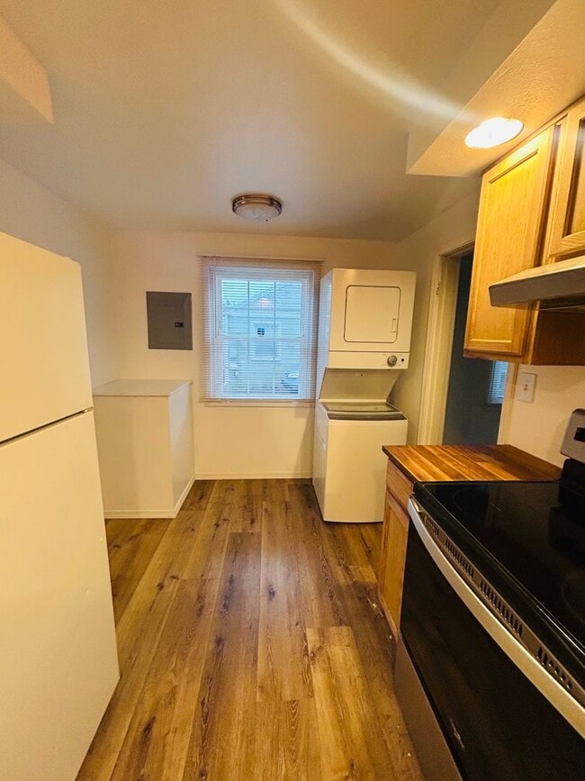 Photo - Charming 2 Bedroom House with Fenced Yard in Fairmount Park Neighborhood