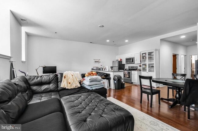 Photo - 1001-13 Chestnut St Apartment Unit 1003W