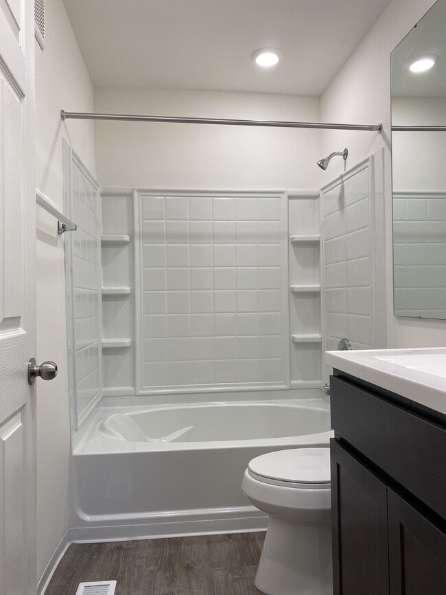 Photo - 3984 Brittany Cir Unit D