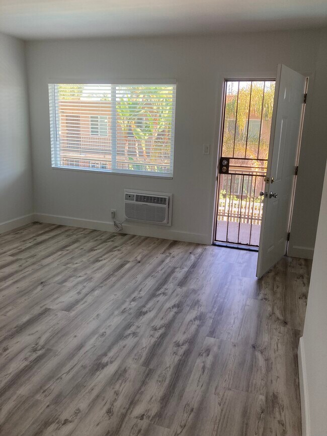 Photo - Brookside Apartments