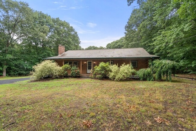 Photo - 56 Parmenter Ln