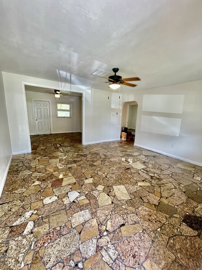 Photo - 326 Chattanooga Dr