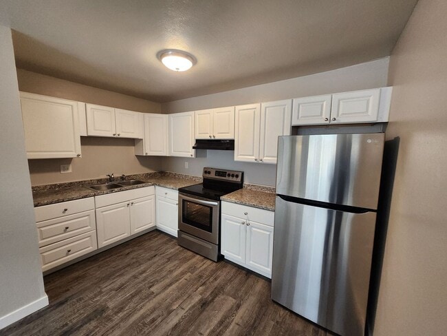 Photo - 4303 Ericson Dr Unit 3
