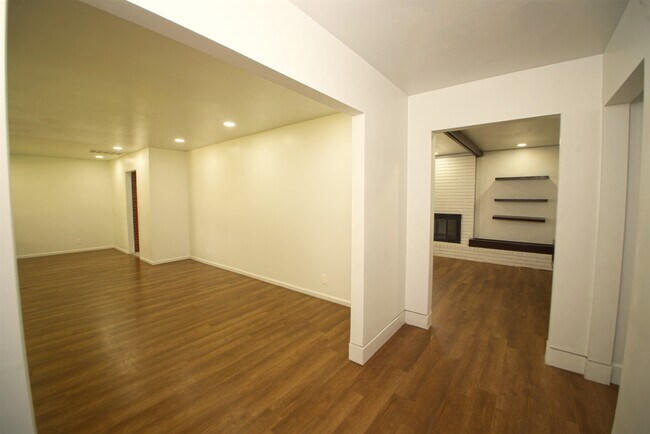 Photo - 5105 S Kingston Ave House