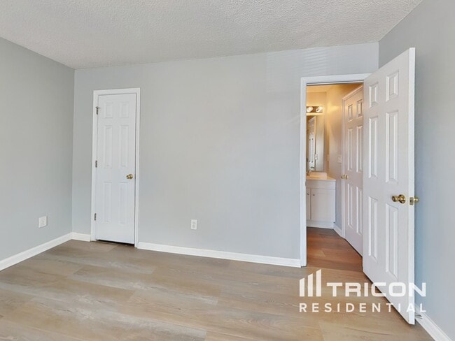 Photo - 6172 Wurtenburg Ct