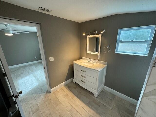 Photo - 1896 Keewin Ave NE