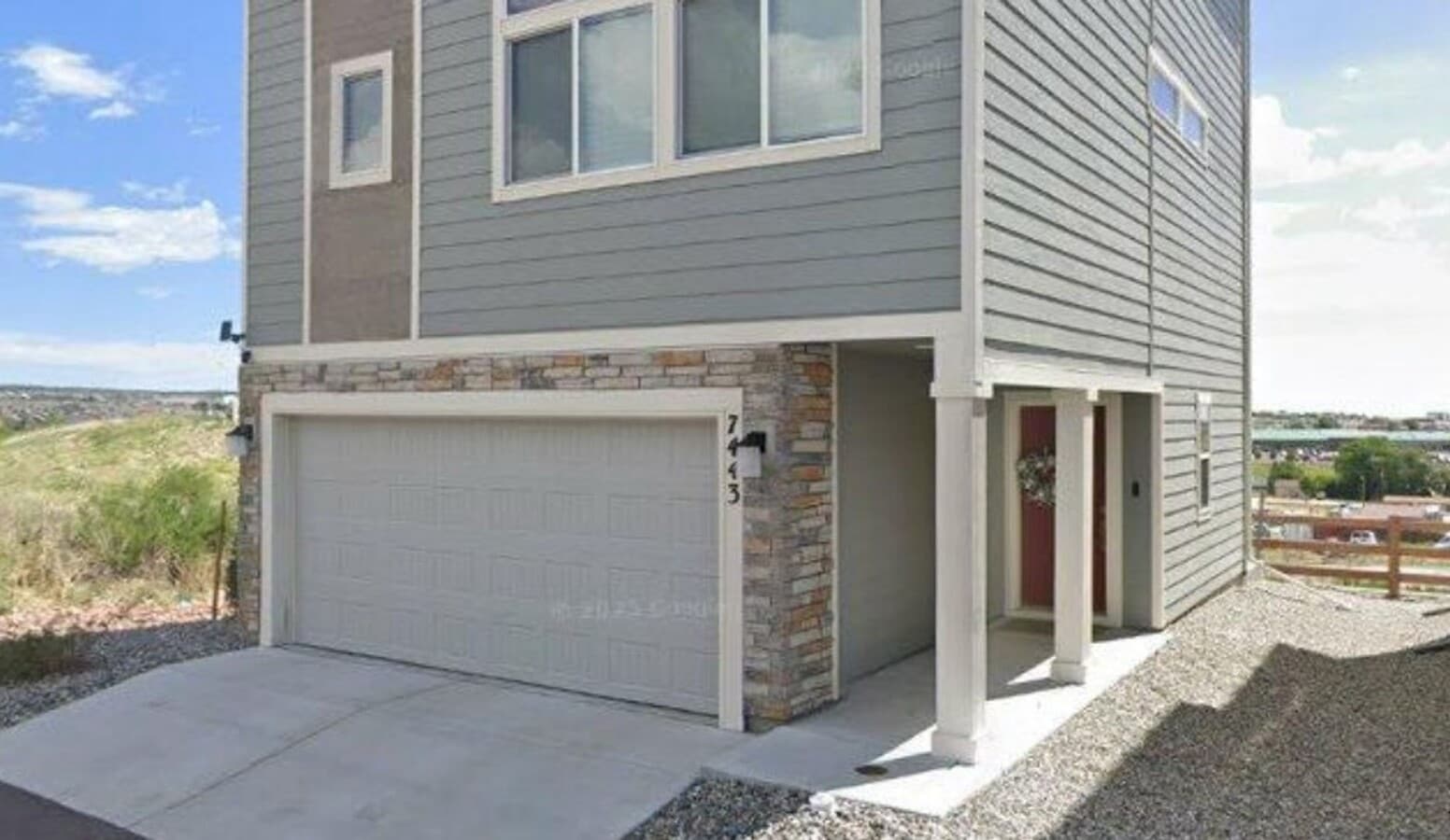 Beautiful Single Family Home - Beautiful Single Family Home