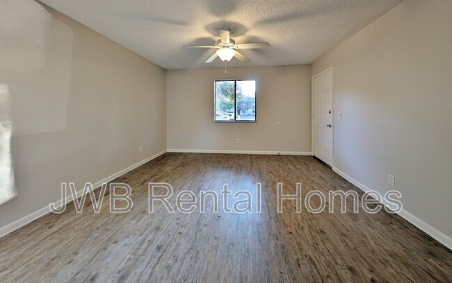 Photo - 5224 Westchase Ct Unit 3