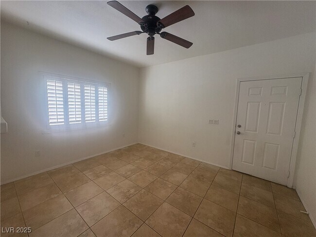 Photo - 8501 W University Ave Unidad 2089