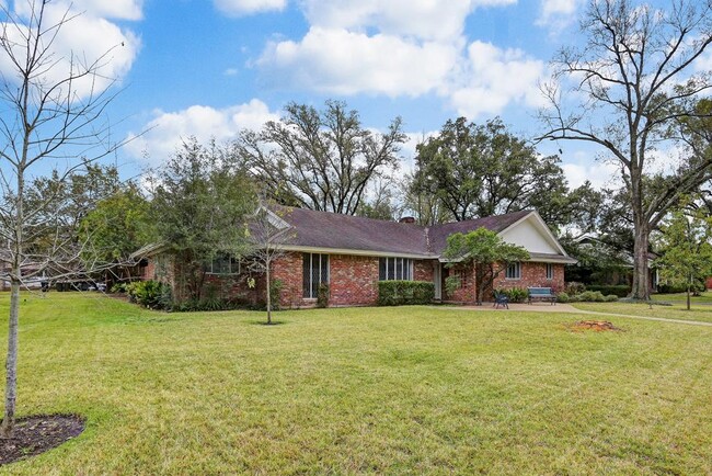 Photo - 1103 River Glyn Dr