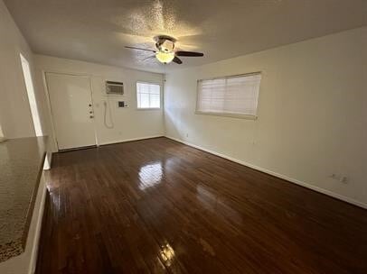 Photo - 4921 Crawford St Unidad 20