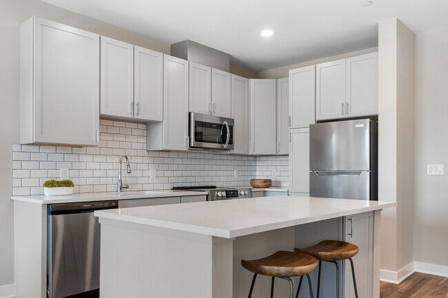 Photo - Waterford Bluffs