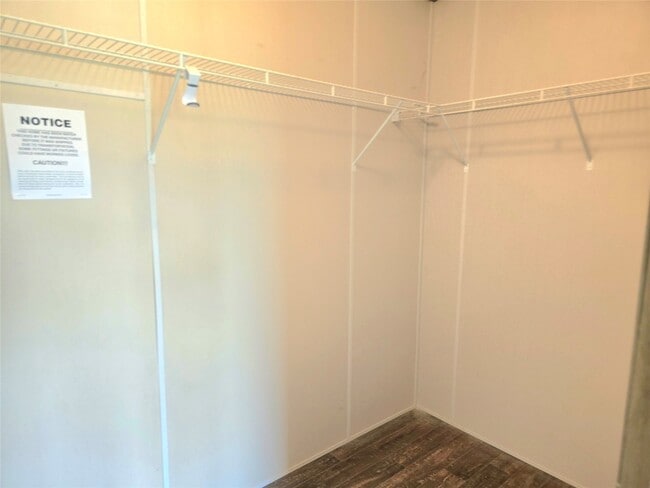 Photo - 795 Rd 5701